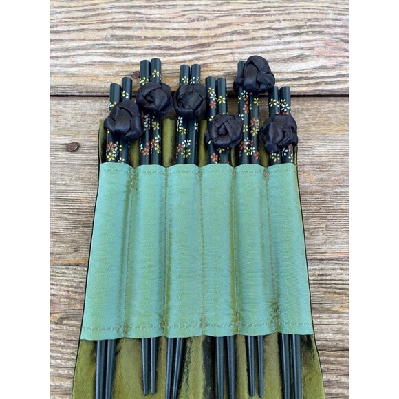 Vintage 1970s Asian Silk Place Mats With Chopsticks and Holder NOS - Picture 4 of 16